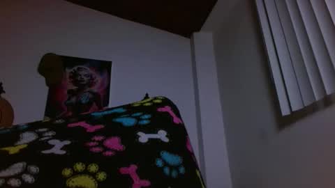 Snapshot of crystal_starx chatting on 02.21.26 Crystal Blaze online show from 02.21.26