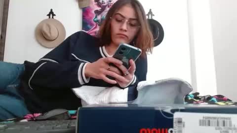 Snapshot of crystal_starx chatting on 02.27.26 Crystal Blaze online show from 02.27.26