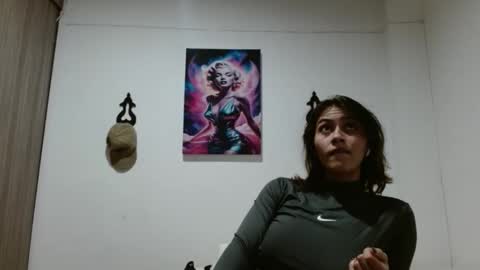 Snapshot of crystal_starx chatting on 04.26.26 Crystal Blaze online show from 04.26.26