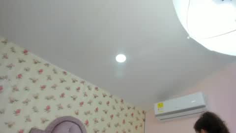 Snapshot of crystal_watson0 chatting on 08.03.26 Milf Latina online show from 08.03.26