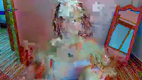 Snapshot of crystal_weber04 chatting on 12.21.25 crystal_weber04 online show from 12.21.25