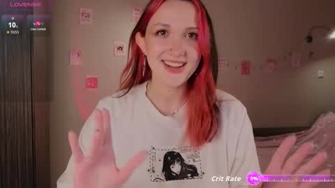 Snapshot of crystalblaze_ chatting on 09.10.25 Grace online show from 09.10.25