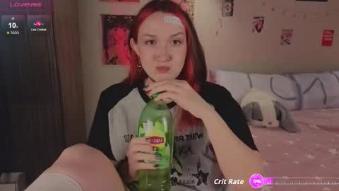 Snapshot of crystalblaze_ chatting on 10.14.25 Grace online show from 10.14.25