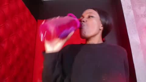 Crystal online show from 11.18.25