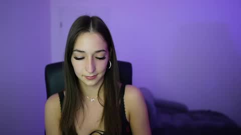 Crystalbrunette18 online show from 05.15.26