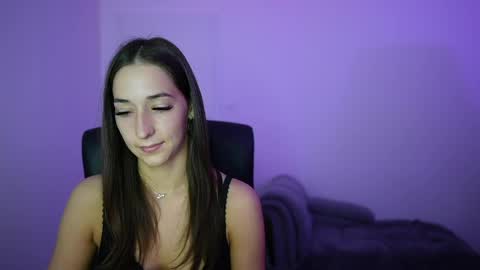 Crystalbrunette18 online show from 05.17.26