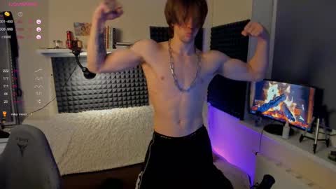 Snapshot of crystallora chatting on 12.12.24 Crys online show from 12.12.24