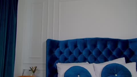 Crystal online show from 03.11.25