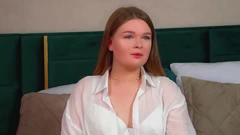 Crystal online show from 10.04.25