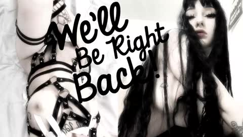 Sasha    Make me moan with patterns   good music here  online show from 02.08.26