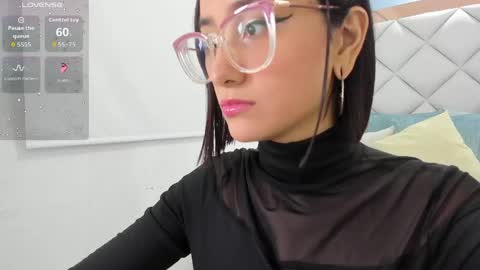 Snapshot of crystalstonee1 chatting on 04.28.26 Crystal online show from 04.28.26