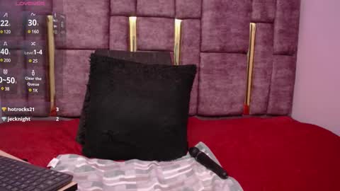 ASHLEY online show from 02.26.25