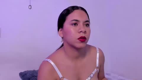 Soy Crystal online show from 12.15.25