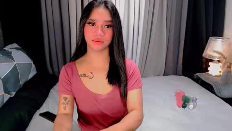 bea takashi  online show from 12.05.25