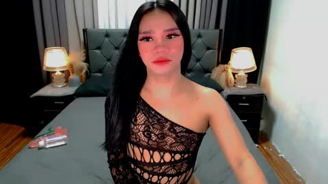 bea takashi  online show from 06.03.26