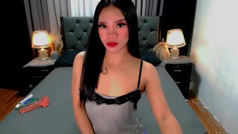Snapshot of crytastal_lust1212 chatting on 07.04.26 bea takashi online show from 07.04.26