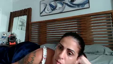 Snapshot of cubanrican1 chatting on 09.25.25 cubanrican1 online show from 09.25.25