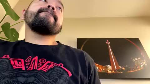 Snapshot of cubinheat chatting on 11.04.25 cubinheat online show from 11.04.25