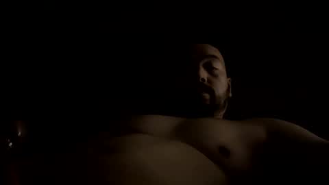 Snapshot of cubinheat chatting on 11.25.25 cubinheat online show from 11.25.25