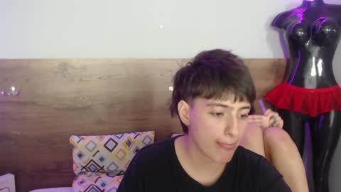 Snapshot of cuddle_bunny_ chatting on 01.09.25 cuddle_bunny_ online show from 01.09.25