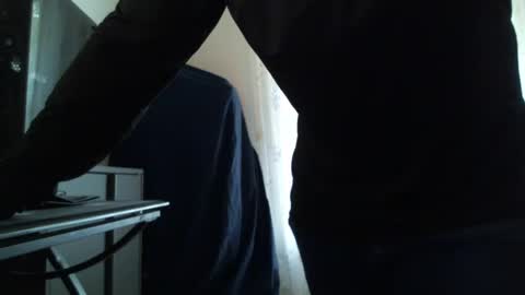 Snapshot of cuddlebeardeluxe chatting on 10.28.25 cuddlebeardeluxe online show from 10.28.25