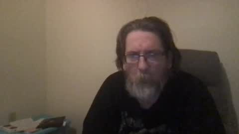 Snapshot of cuddlefuckxxx chatting on 12.18.25 CuddleFuckXXX online show from 12.18.25