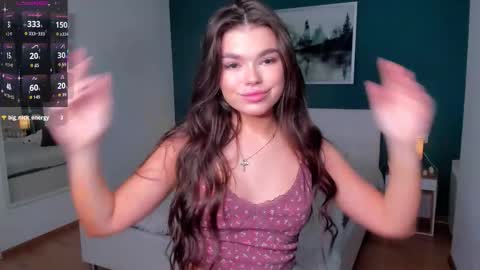 Silvia online show from 11.21.25