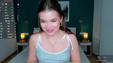 Silvia online show from 03.23.26