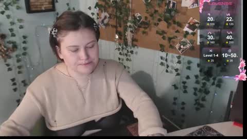 Snapshot of cuddlieschris chatting on 09.28.25 Chris online show from 09.28.25