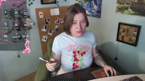 Snapshot of cuddlieschris chatting on 05.17.26 Chris online show from 05.17.26
