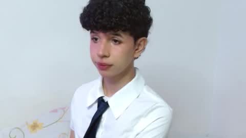 Cuddly online show from 09.20.25