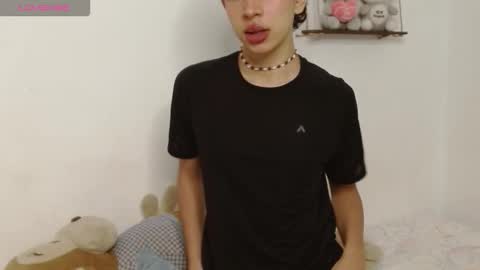 Cuddly online show from 02.21.26