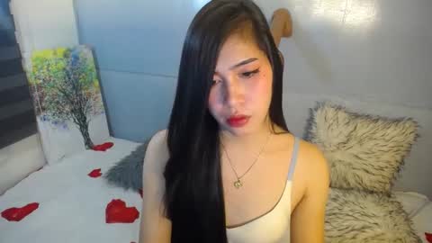 Snapshot of cum4kate69 chatting on 02.18.25 SASSY ANGEL3 online show from 02.18.25