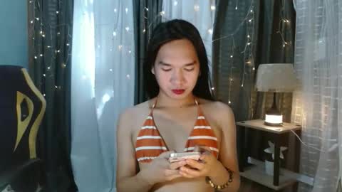 Snapshot of cum_ashly69 chatting on 11.04.25 Ashly online show from 11.04.25
