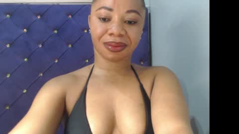 Nancy online show from 04.05.26