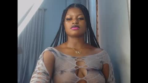 Snapshot of cum_ebony_petitxx chatting on 07.06.26 cath online show from 07.06.26