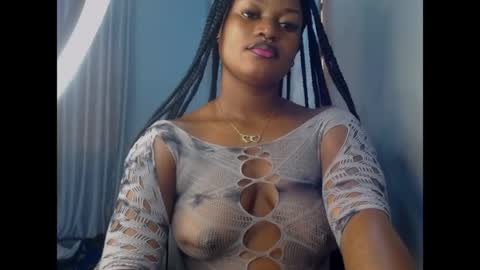 Snapshot of cum_ebony_petitxx chatting on 07.12.26 cath online show from 07.12.26