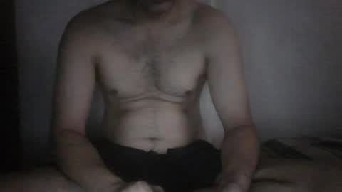 Snapshot of cum_l chatting on 04.26.26 Noha online show from 04.26.26