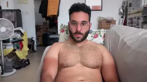 Snapshot of cuman15 chatting on 04.24.26 Cuman online show from 04.24.26