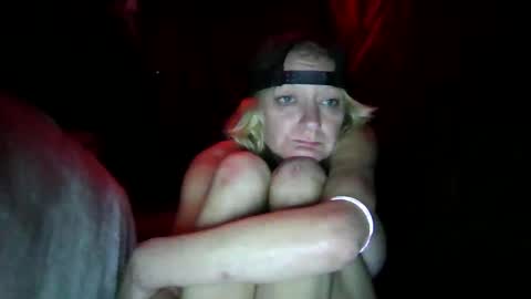 Snapshot of cumctriniti chatting on 12.12.24 cumctriniti online show from 12.12.24