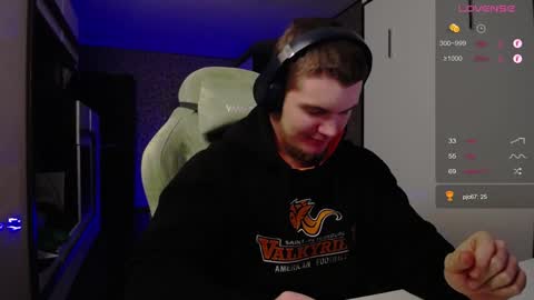 Snapshot of cumzan_ chatting on 12.04.24 Tarzan online show from 12.04.24