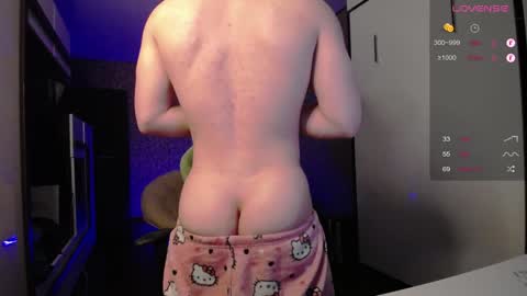 Snapshot of cumzan_ chatting on 02.06.25 Tarzan online show from 02.06.25