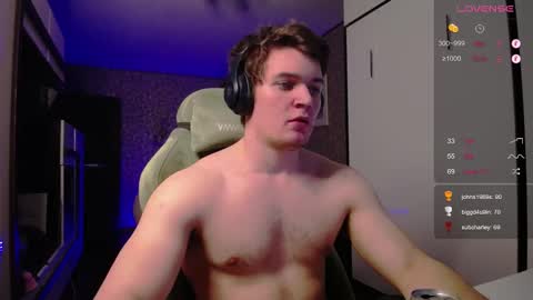 Snapshot of cumzan_ chatting on 02.13.25 Tarzan online show from 02.13.25