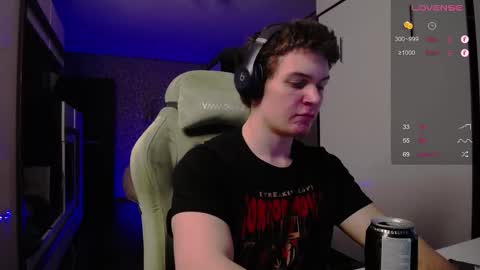 Snapshot of cumzan_ chatting on 02.16.25 Tarzan online show from 02.16.25