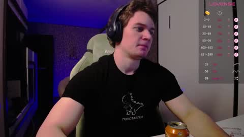 Snapshot of cumzan_ chatting on 02.21.25 Tarzan online show from 02.21.25