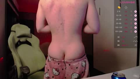 Snapshot of cumzan_ chatting on 02.20.26 Tarzan online show from 02.20.26