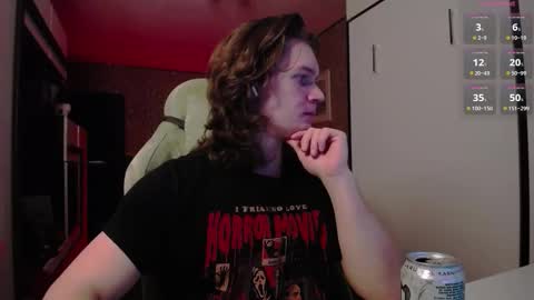 Snapshot of cumzan_ chatting on 03.08.26 Tarzan online show from 03.08.26