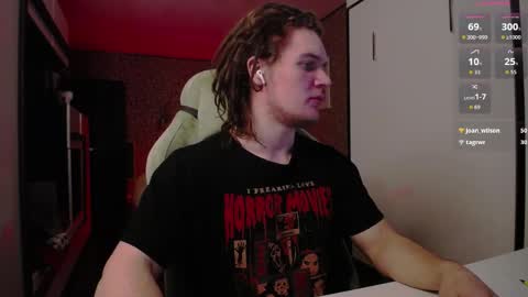 Snapshot of cumzan_ chatting on 04.07.26 Tarzan online show from 04.07.26