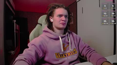 Snapshot of cumzan_ chatting on 04.11.26 Tarzan online show from 04.11.26