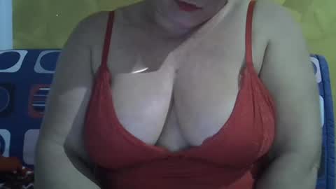 Snapshot of cuore60720 chatting on 01.15.25 cuore60720 online show from 01.15.25